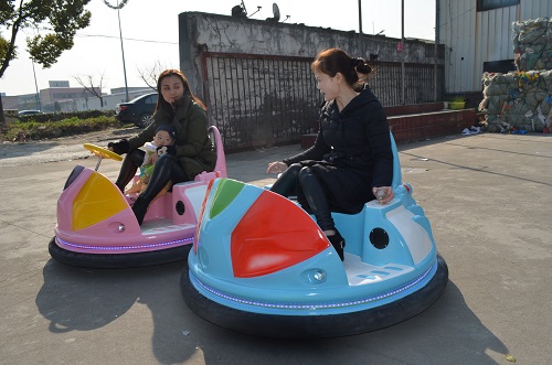 ��ͯ˫��������