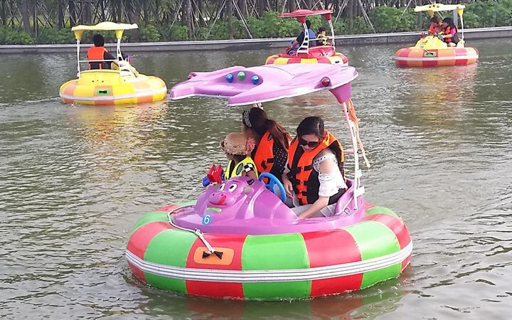 ����������